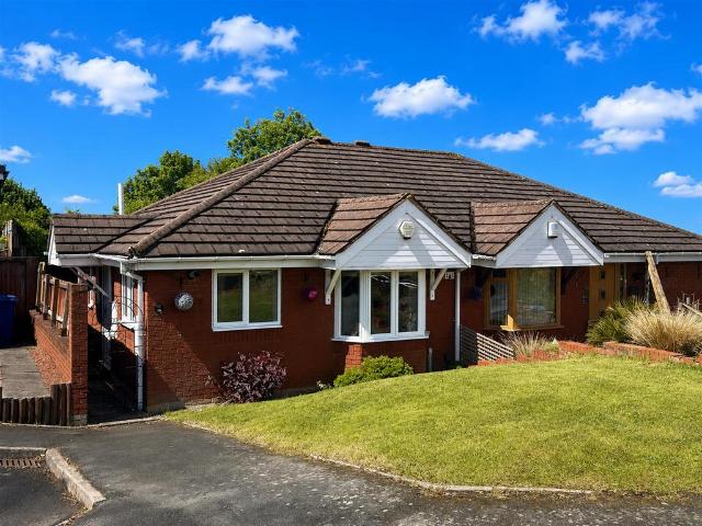 Bungalow for sale in Cradley, West Midlands