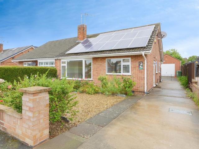 Bungalow for sale in South Wigston, Wigston Magna