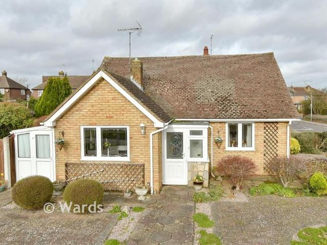 Bungalow for sale in East Rainham, Gillingham
