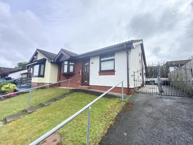 Bungalow for sale in Nangreaves, Wales