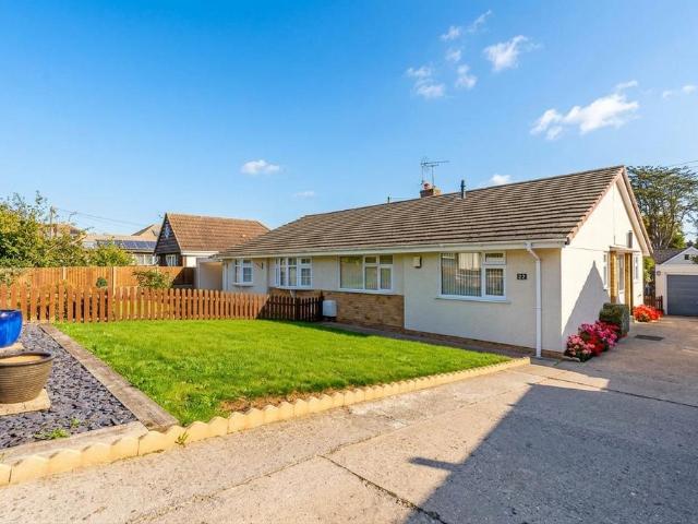 Bungalow for sale in North Weston, Portishead