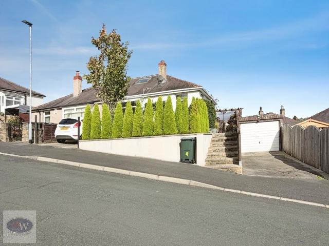 Bungalow for sale in Charlestown, Bradford