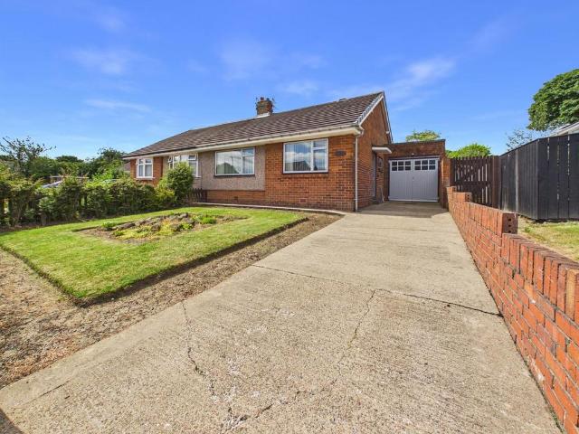 Bungalow for sale in New York, North Tyneside