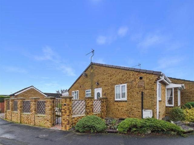 Bungalow for sale in Swanland, East Riding Of Yorkshire