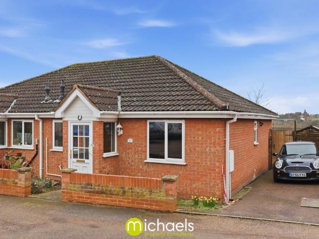 Bungalow for sale in Hythe, Fordham Heath
