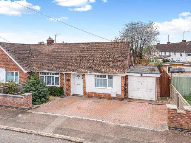 Bungalow for sale in Evershot, Oxfordshire