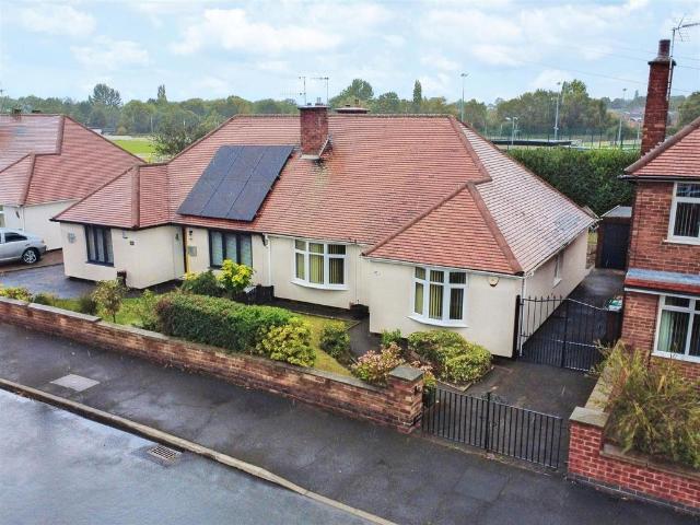 Bungalow for sale in Cinderhill, Haddon