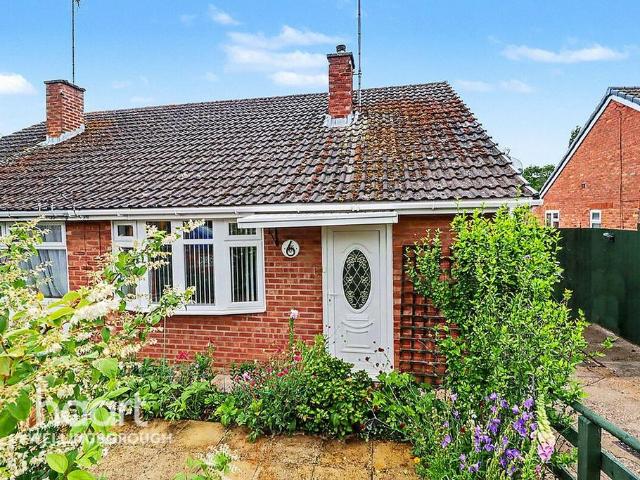 Bungalow for sale in Wellingborough