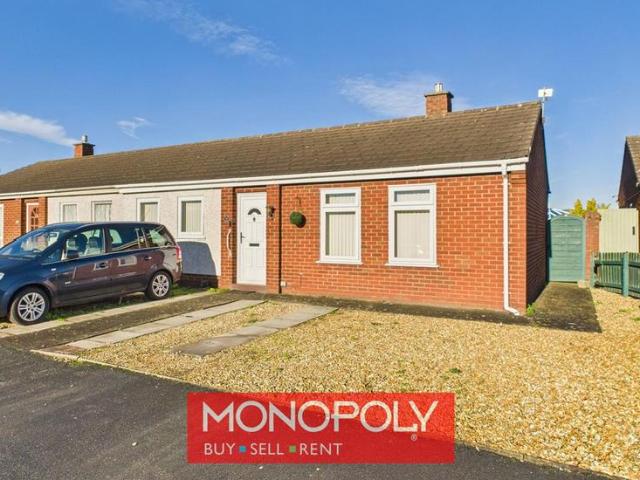 Bungalow for sale in Ruthin, Wales