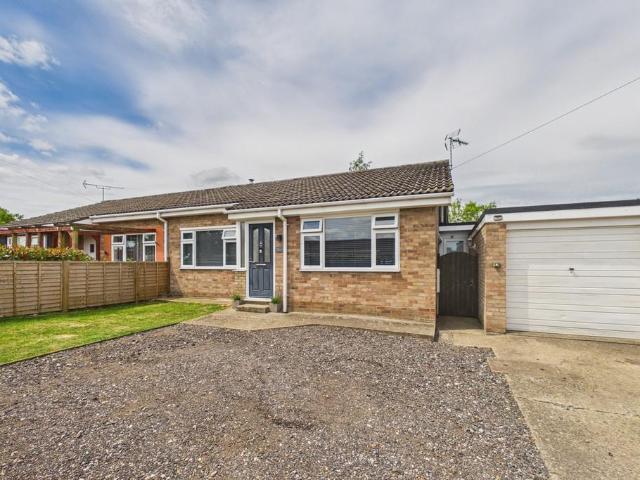Bungalow for sale in Eastbridge, Suffolk