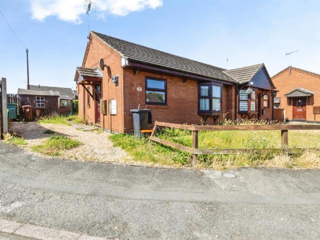 Bungalow for sale in Boultham, Brayford