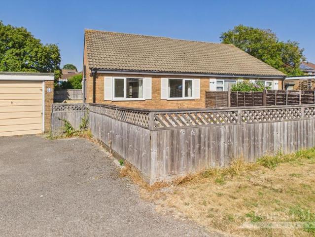 Bungalow for sale in Frome