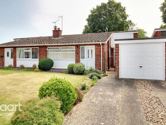 Bungalow for sale in Clacton-on-Sea, Tendring