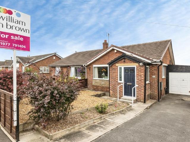 Bungalow for sale in Purston Jaglin, West Yorkshire