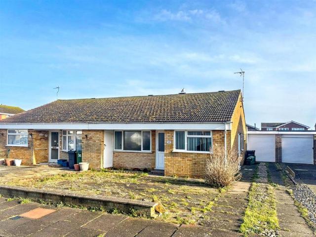 Bungalow for sale in St Anthony's Hill, Eastbourne