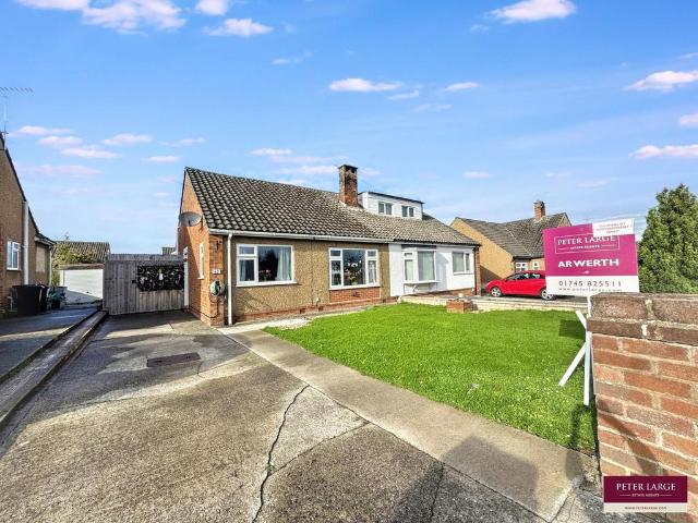 Bungalow for sale in Abergele