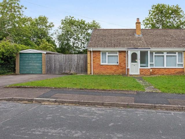 Bungalow for sale in Golden Valley, Gloucestershire