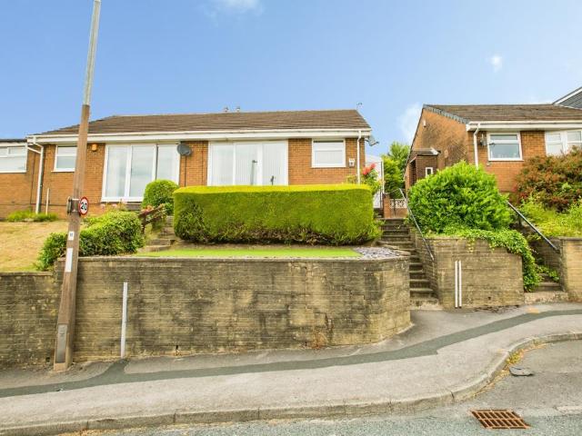 Bungalow for sale in Claremount, Halifax