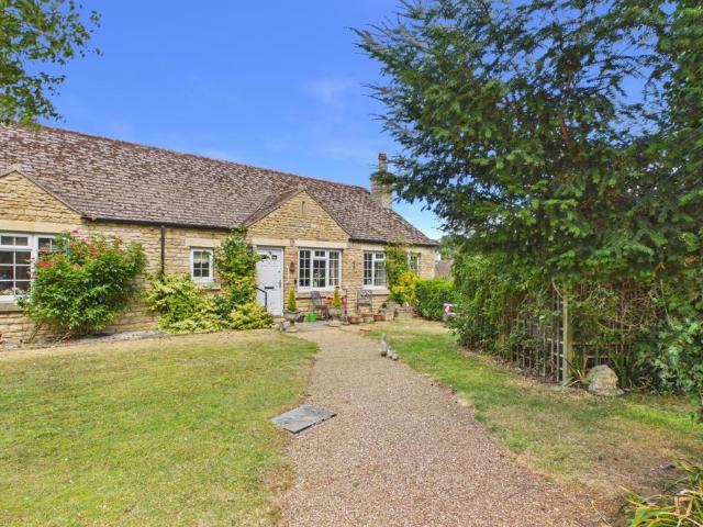 Bungalow for sale in Ketton, Geeston