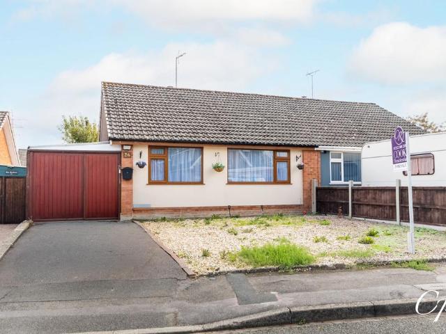 Bungalow for sale in Springbank, Cheltenham