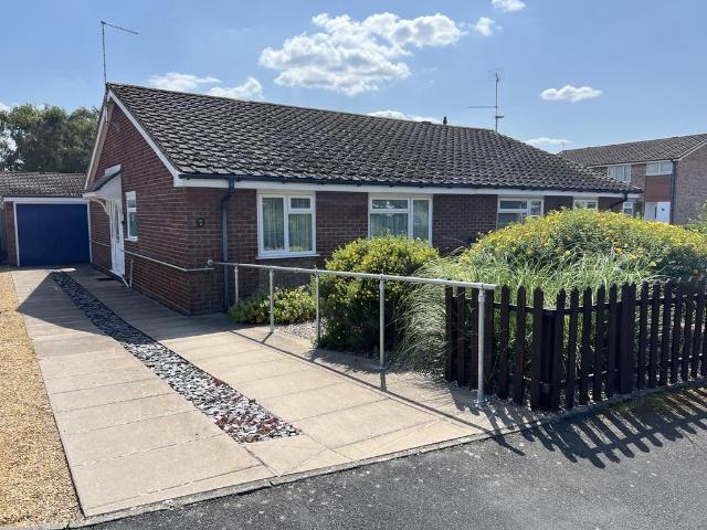 Bungalow for sale in Doxey, Stafford
