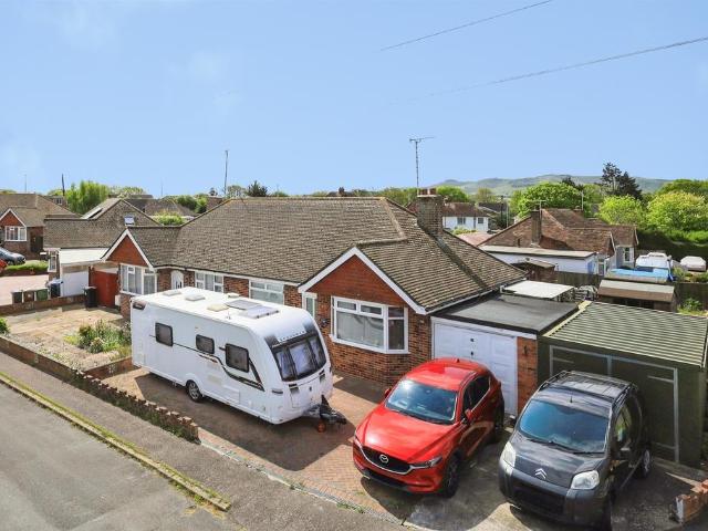 Bungalow for sale in Polegate, Cross In Hand