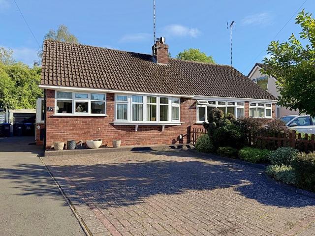 Bungalow for sale in Whitemoor, Warwick