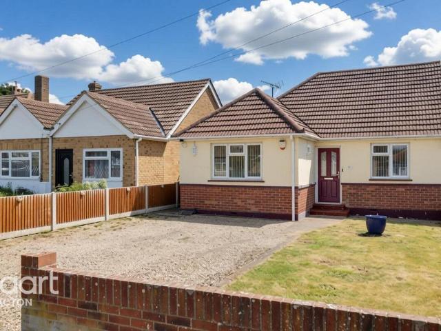 Bungalow for sale in Dale Hill, Essex