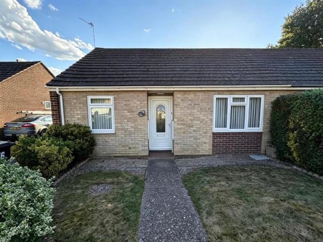 Bungalow for sale in Chedburgh, Suffolk