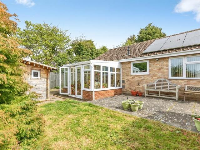 Bungalow for sale in Blacklands, Guestling Green