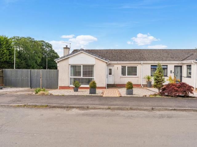 Bungalow for sale in Golfhill, Scotland