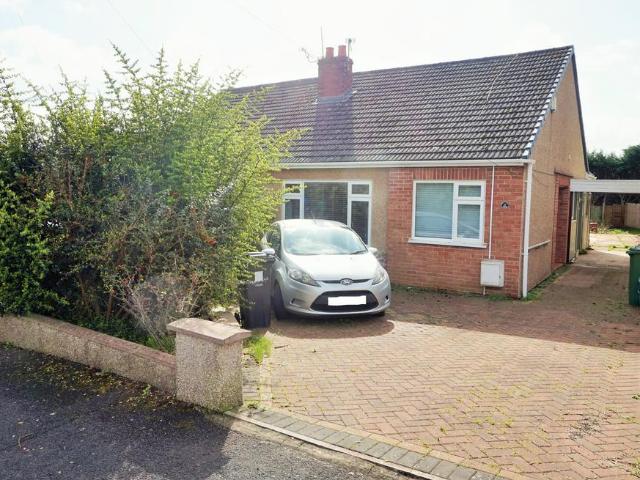Bungalow for sale in Hanham Abbots