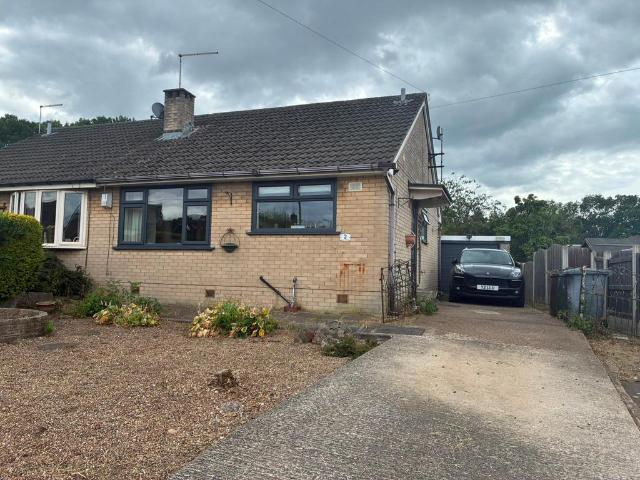 Bungalow for sale in Catcliffe, South Yorkshire