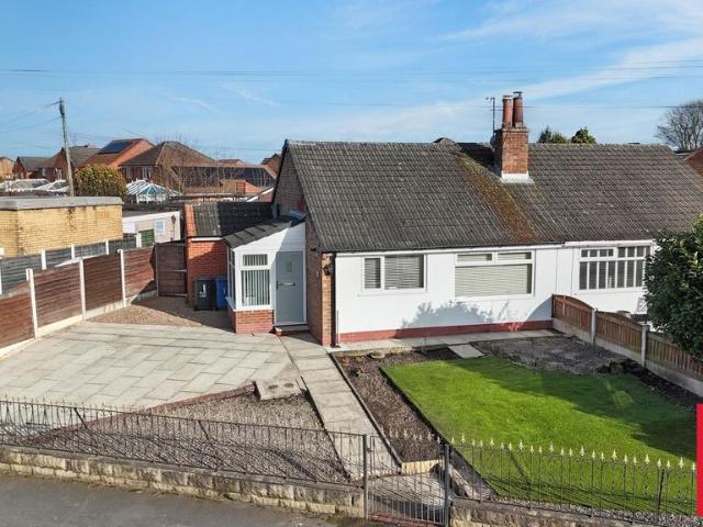 Bungalow for sale in Higher Irlam, Salford