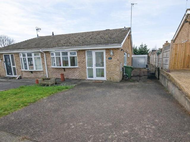 Bungalow for sale in New Bilton, Warwickshire