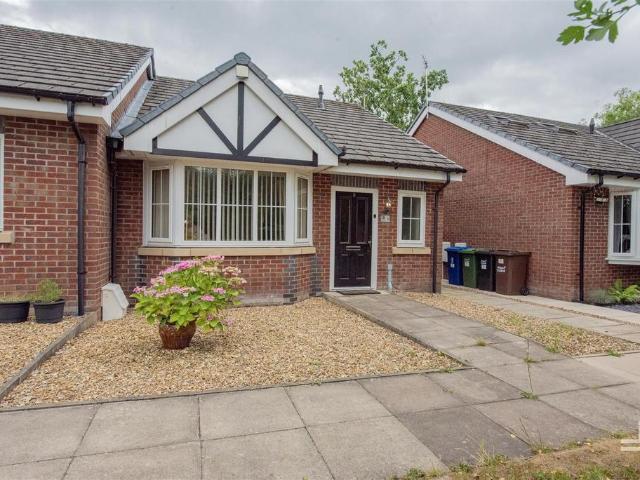 Bungalow for sale in Westleigh, Wigan