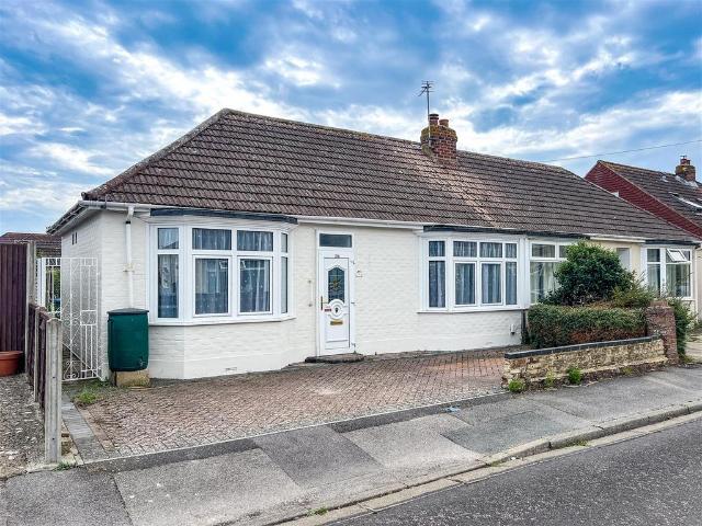 Bungalow for sale in Fareham, Hampshire