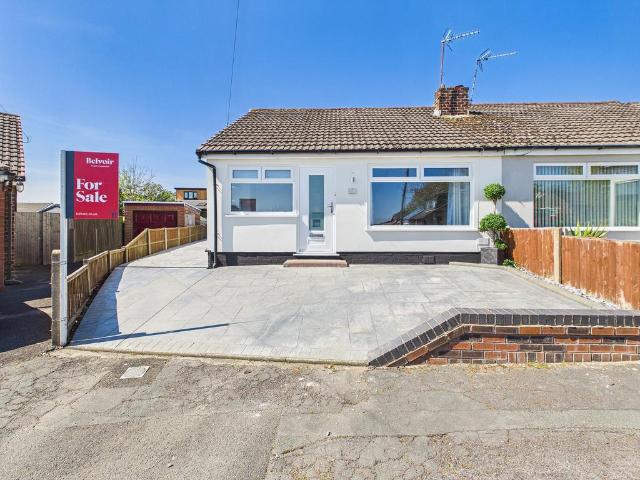 Bungalow for sale in Billinge, St Helens