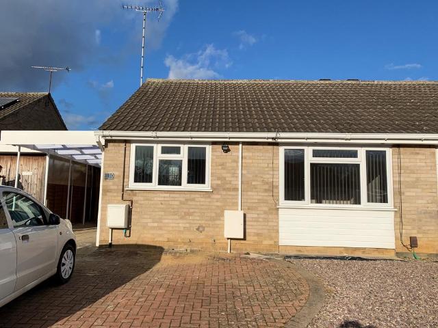 Bungalow for sale in Oadby, Leicestershire