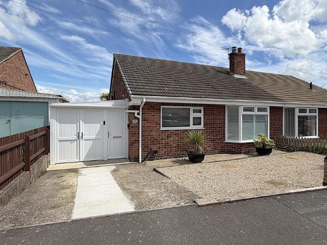 Bungalow for sale in Brentingby, Leicestershire
