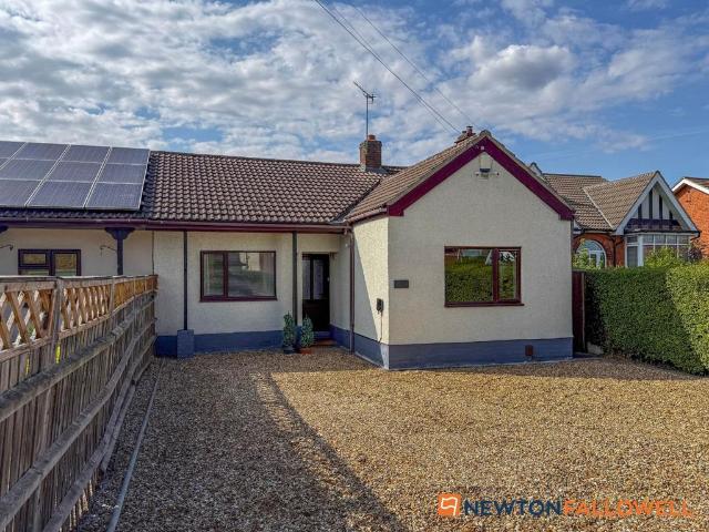 Bungalow for sale in Alverton, East Midlands