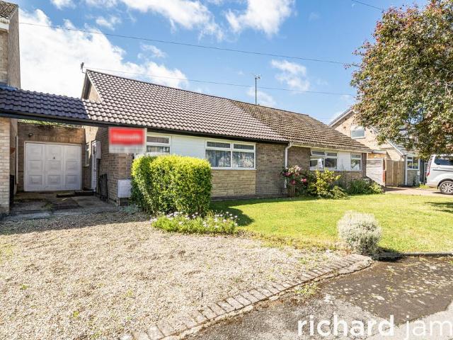 Bungalow for sale in Walcot West, Rodbourne