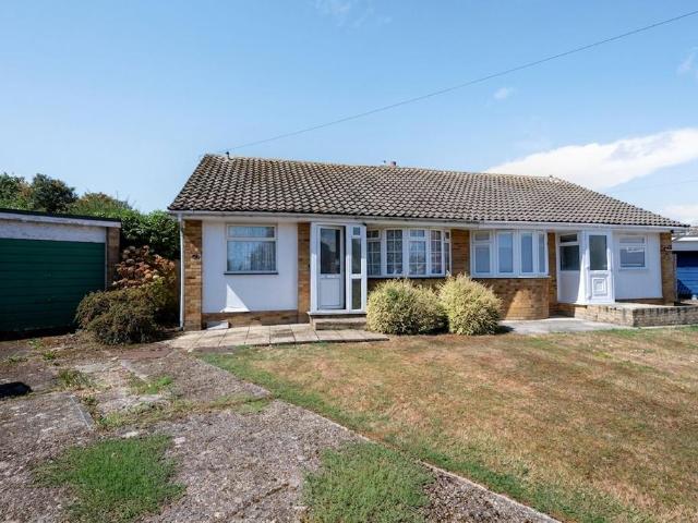 Bungalow for sale in Polegate, Cross In Hand