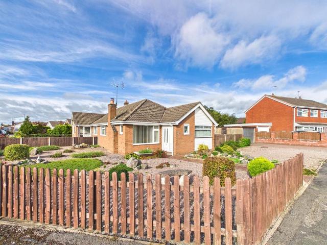 Bungalow for sale in Dalelands, Market Drayton