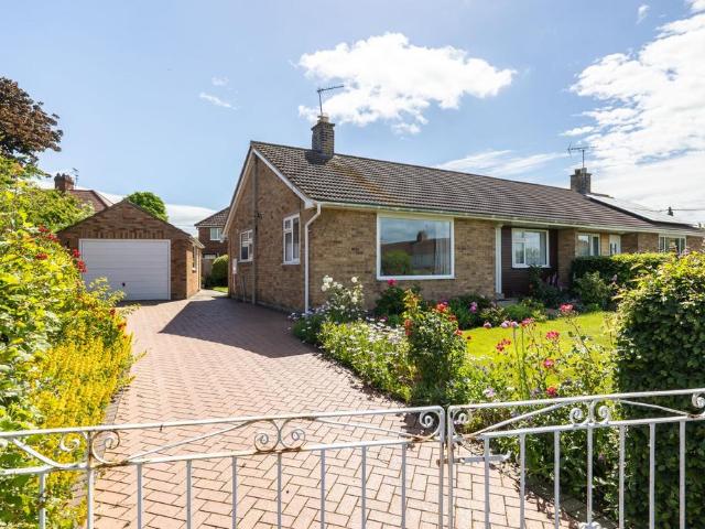 Bungalow for sale in Thornton-le-dale, North Yorkshire