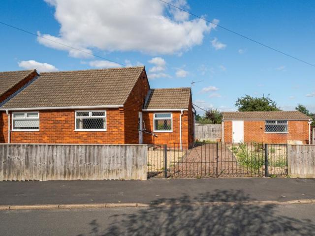 Bungalow for sale in Laceby