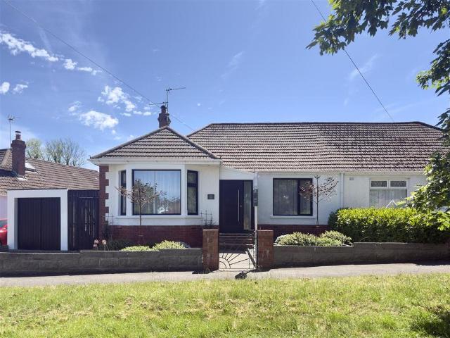 Bungalow for sale in Penarth, Wales