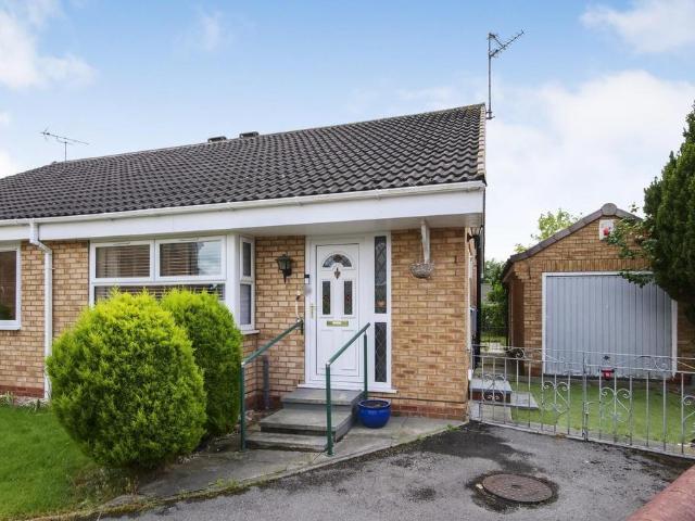 Bungalow for sale in High Field, York