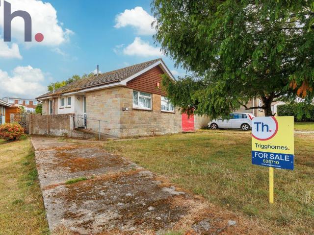 Bungalow for sale in Shide, Isle Of Wight