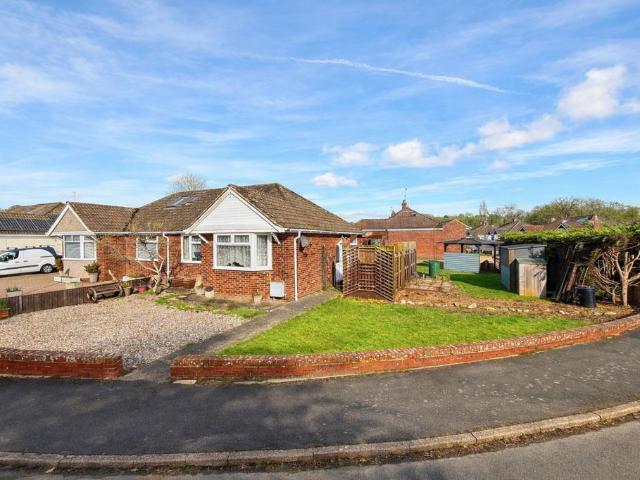 Bungalow for sale in Rodbourne, Swindon